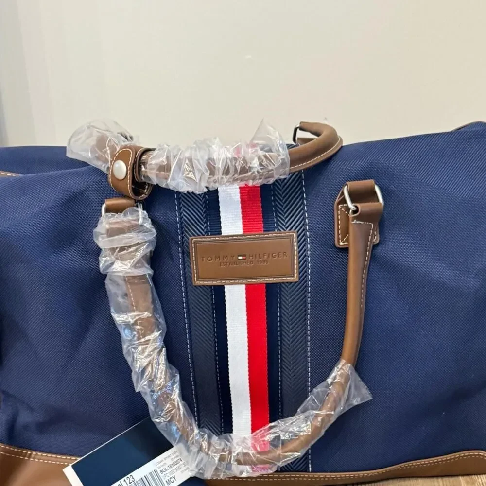 TOMMY HILFIGER Logan 21